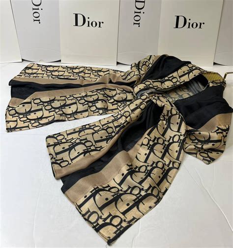 палантин dior|Шарфы, платки и палантины .